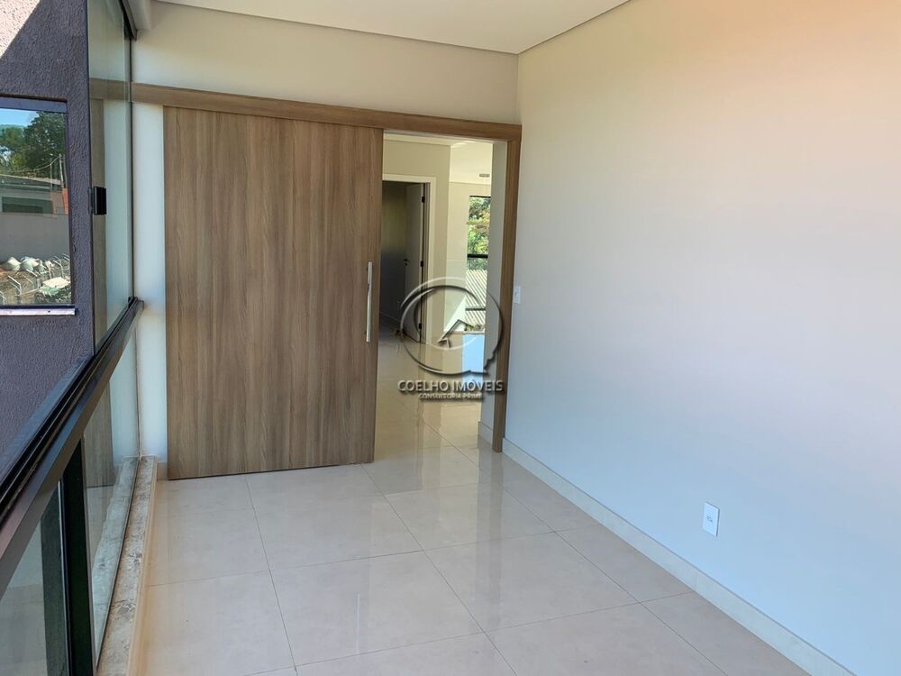 Casa, 3 quartos, 268 m² - Foto 4