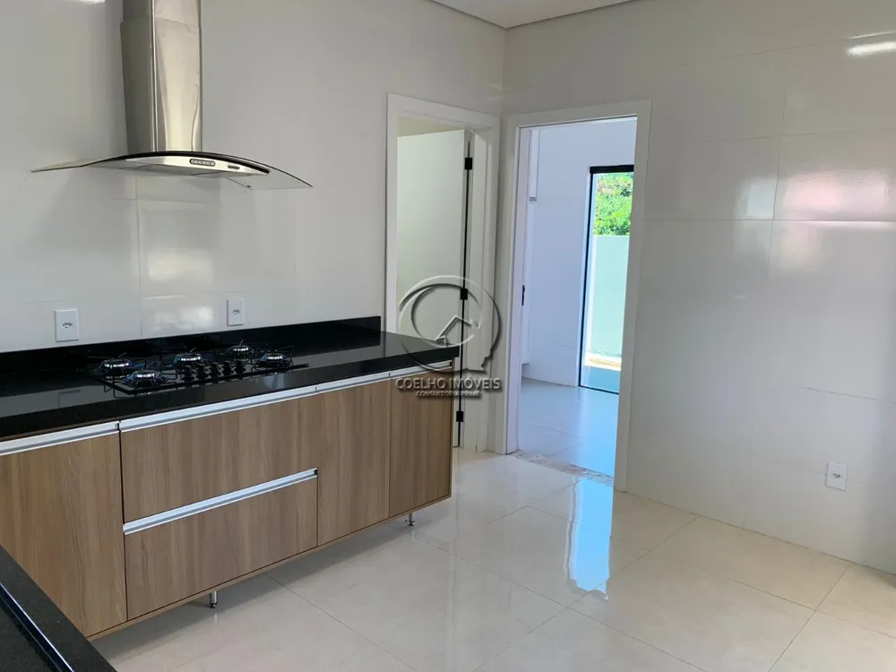 Casa, 3 quartos, 268 m² - Foto 6