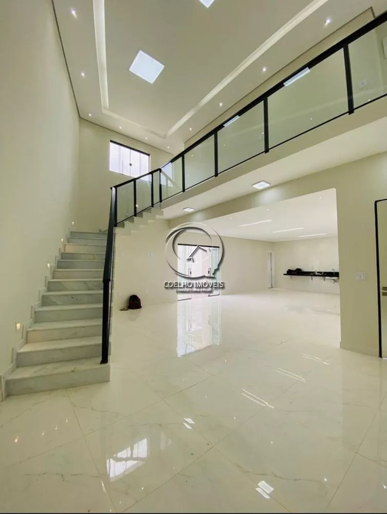 Casa, 3 quartos, 280 m² - Foto 2