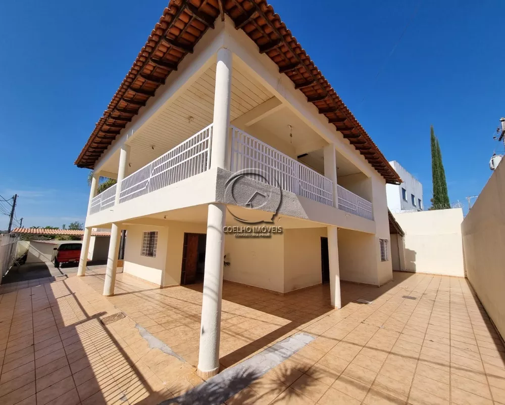 Casa à venda com 5 quartos, 475m² - Foto 3