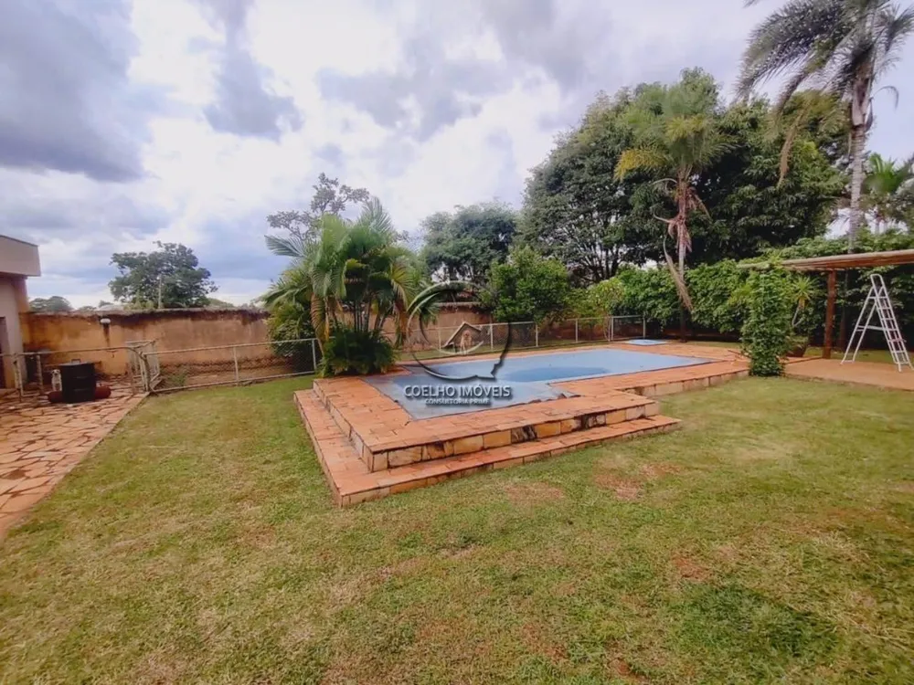 Casa, 3 quartos, 758 m² - Foto 1