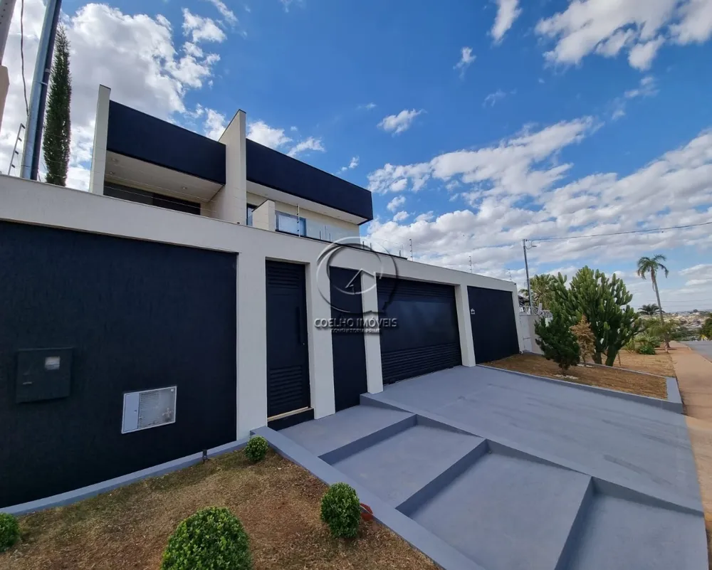 Casa, 3 quartos, 356 m² - Foto 1
