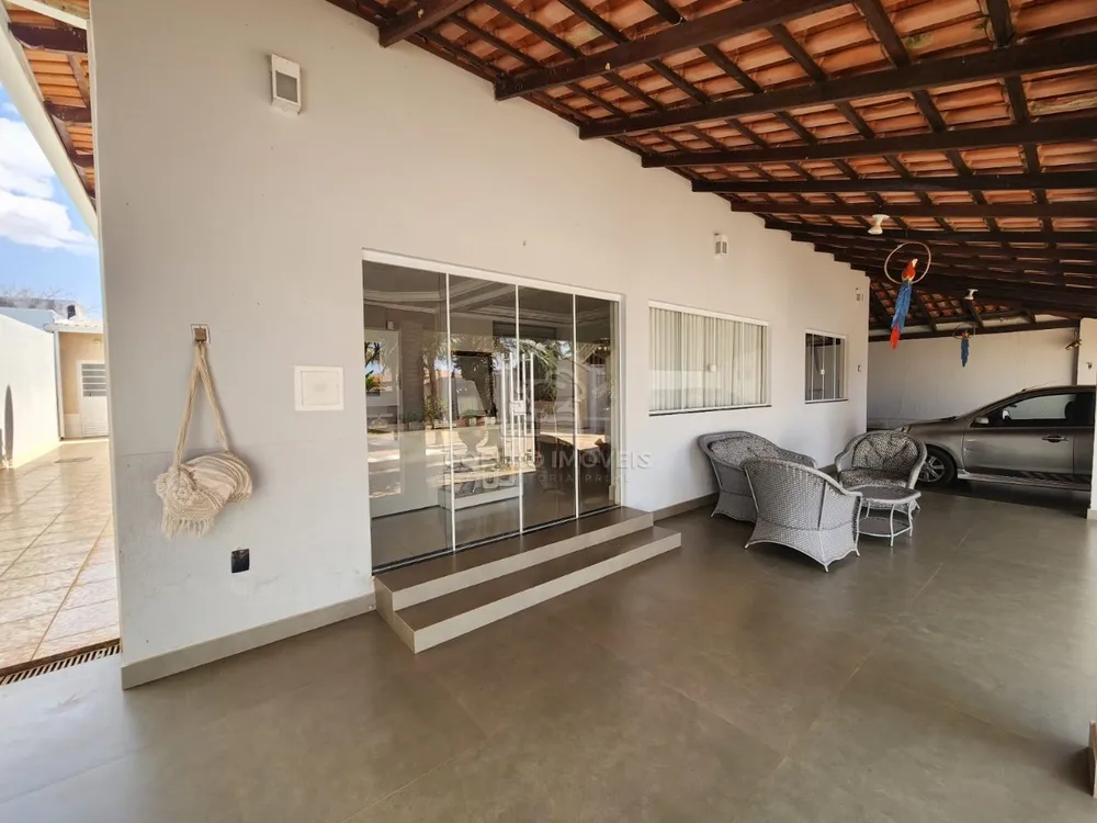 Casa, 3 quartos, 280 m² - Foto 1