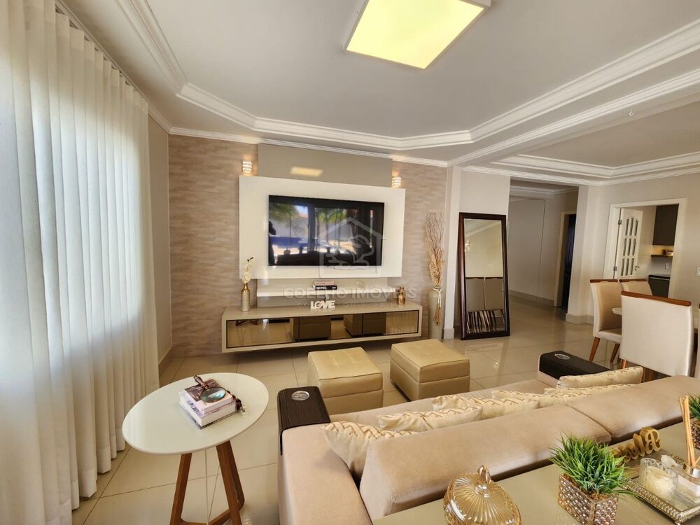 Casa, 3 quartos, 280 m² - Foto 1