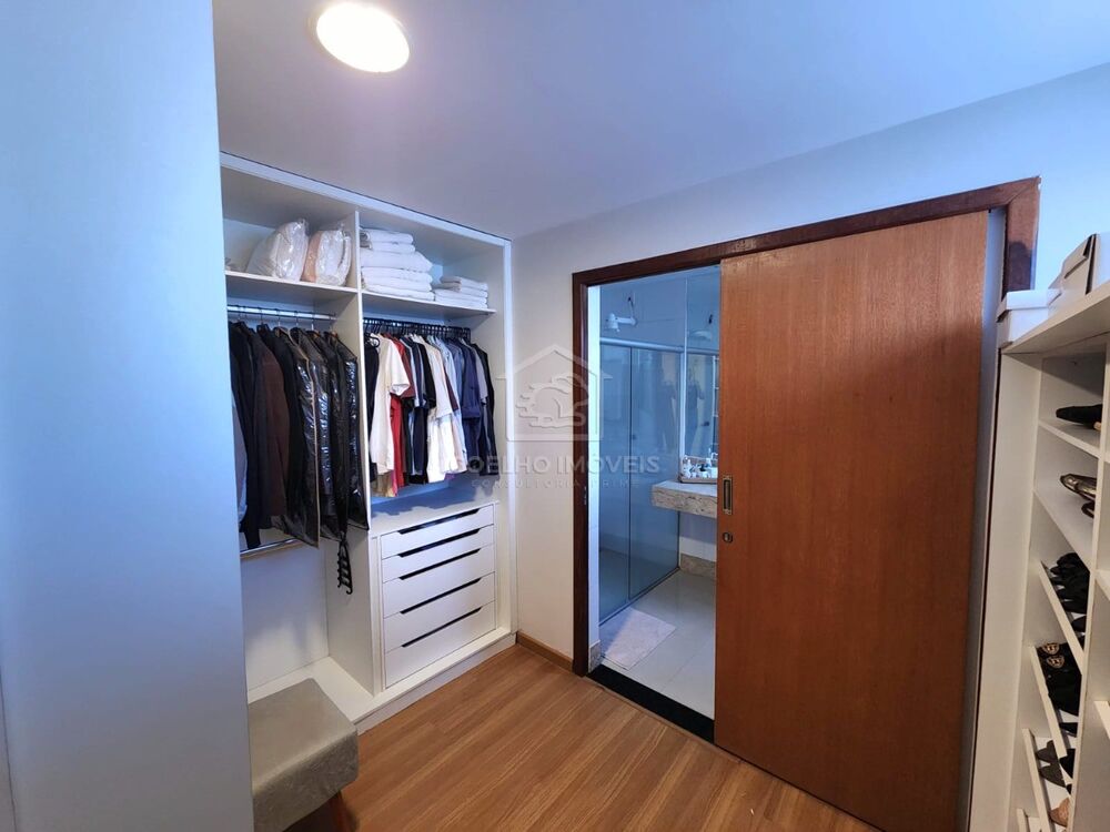 Casa, 3 quartos, 280 m² - Foto 2