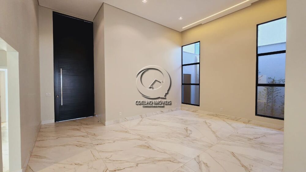 Casa à venda com 3 quartos, 304m² - Foto 7