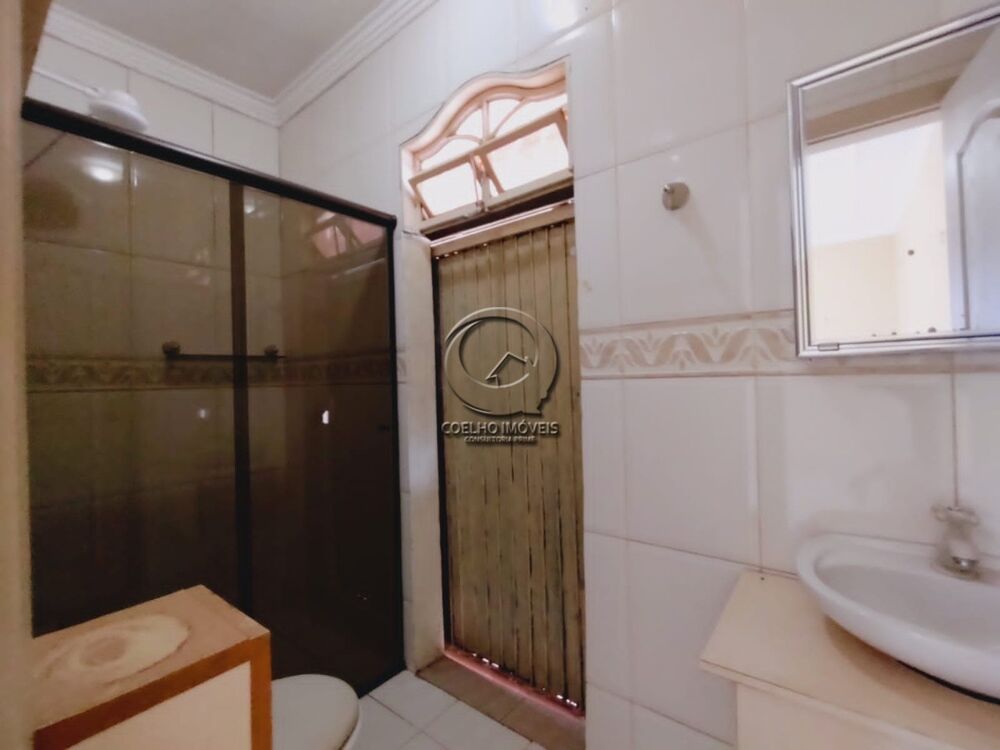 Casa à venda com 4 quartos, 704m² - Foto 3