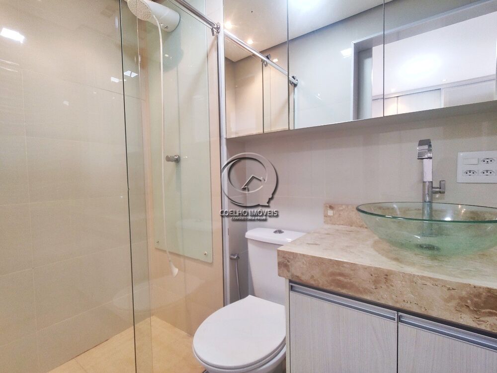 Apartamento para alugar com 3 quartos, 93m² - Foto 2