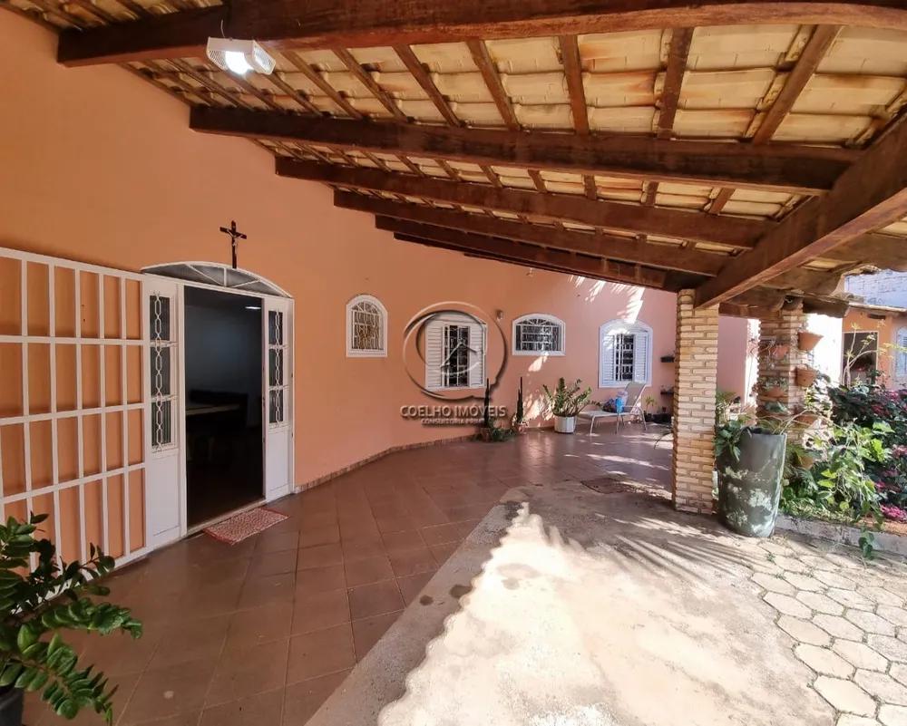 Casa, 3 quartos, 250 m² - Foto 17