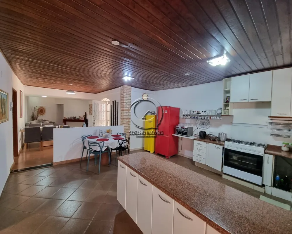 Casa, 3 quartos, 250 m² - Foto 12