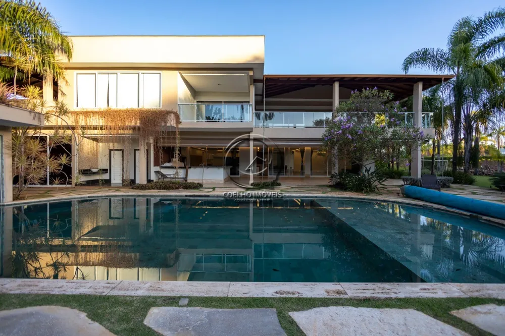 Casa, 4 quartos, 1300 m² - Foto 1