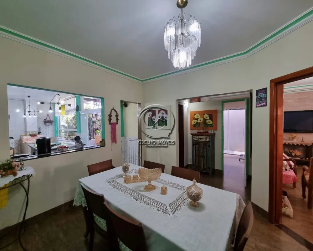 Casa, 5 quartos, 270 m² - Foto 1