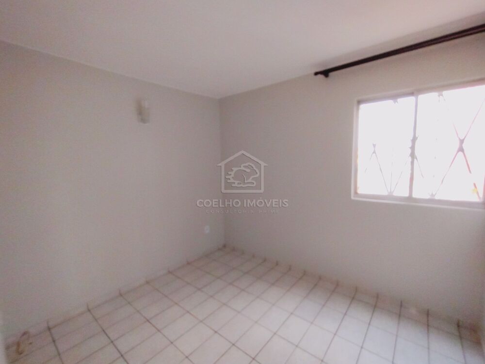 Apartamento à venda com 2 quartos, 60m² - Foto 5