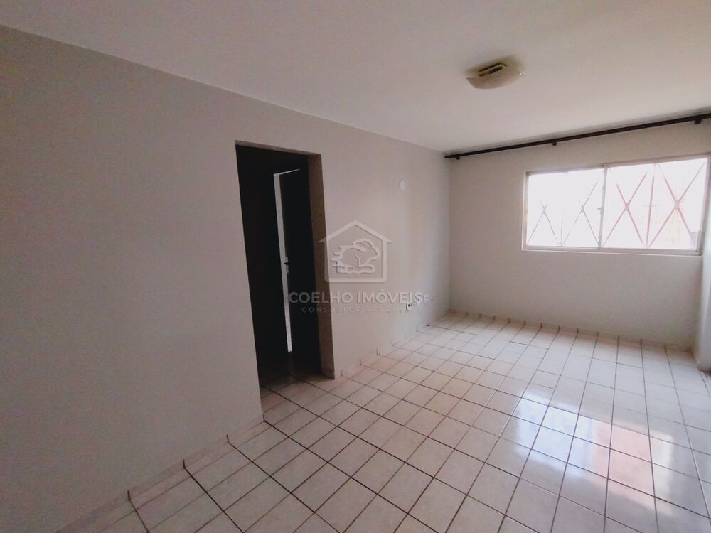 Apartamento à venda com 2 quartos, 60m² - Foto 2