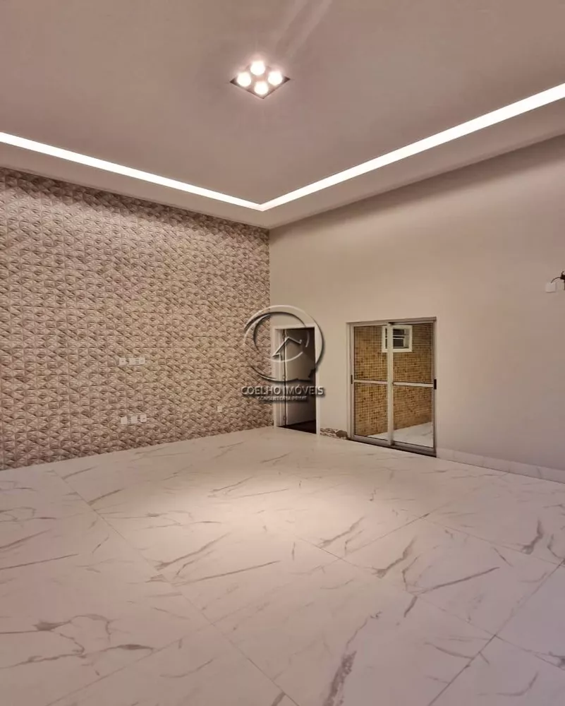 Casa, 3 quartos, 323 m² - Foto 2