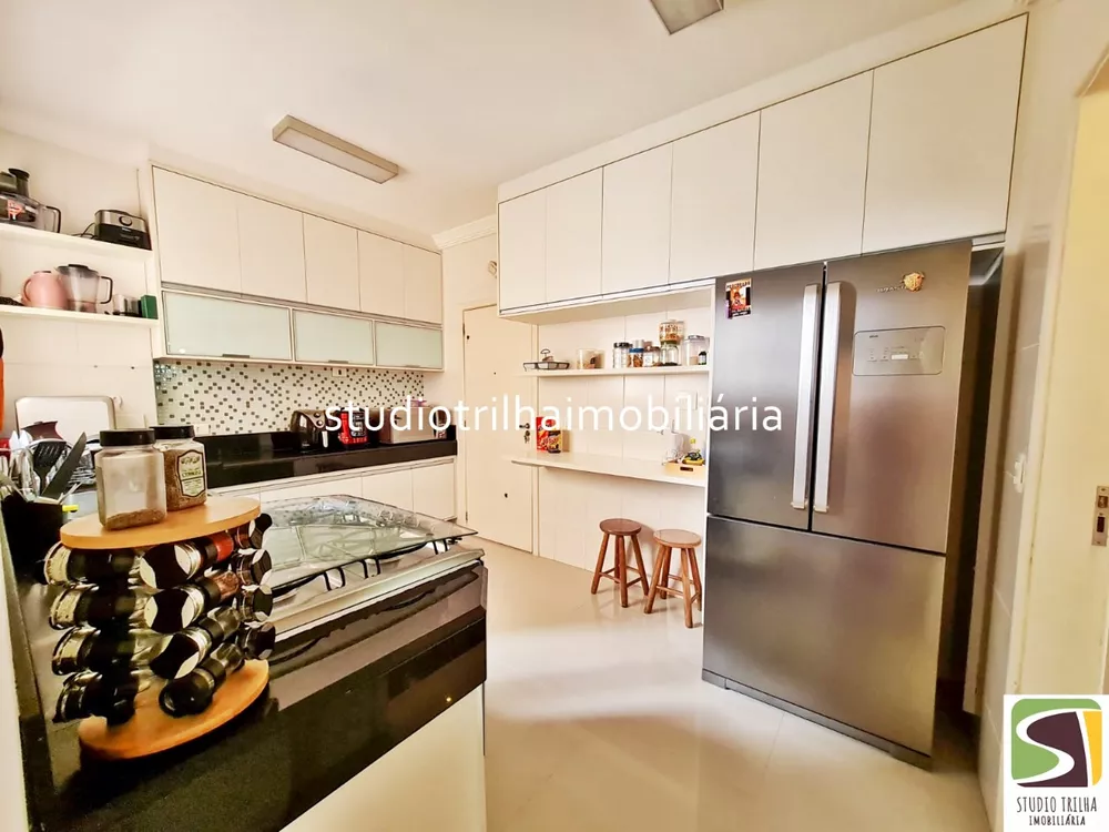 Apartamento, 3 quartos, 156 m² - Foto 2