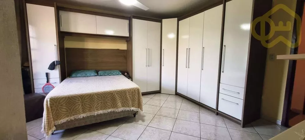 Casa, 3 quartos, 77 m² - Foto 2