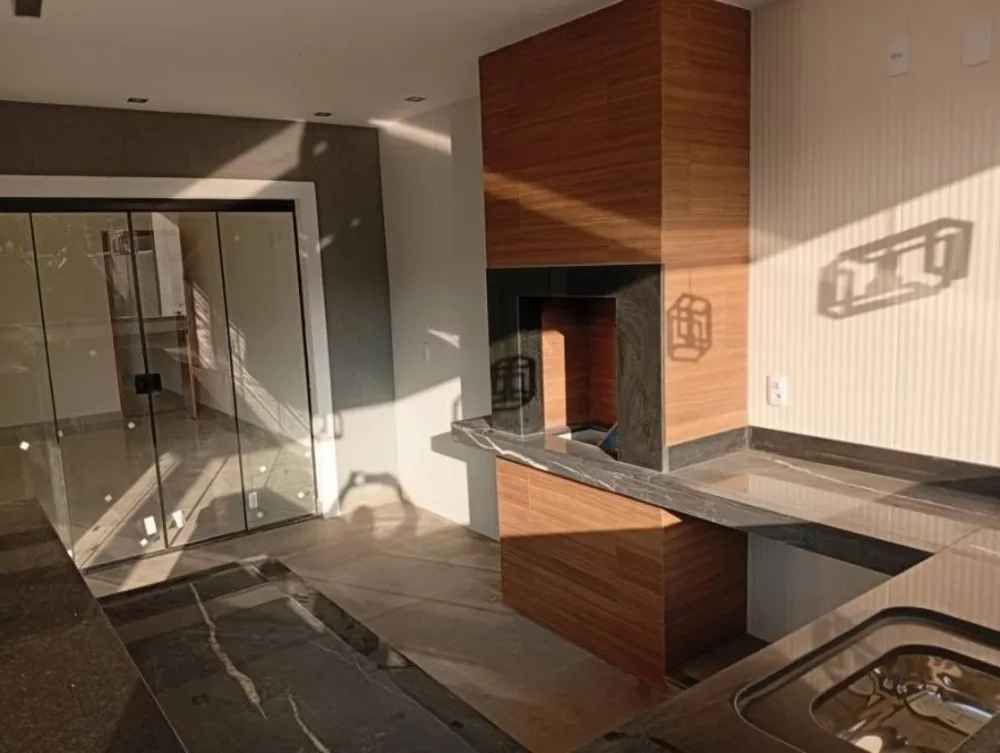 Casa, 3 quartos, 300 m² - Foto 3