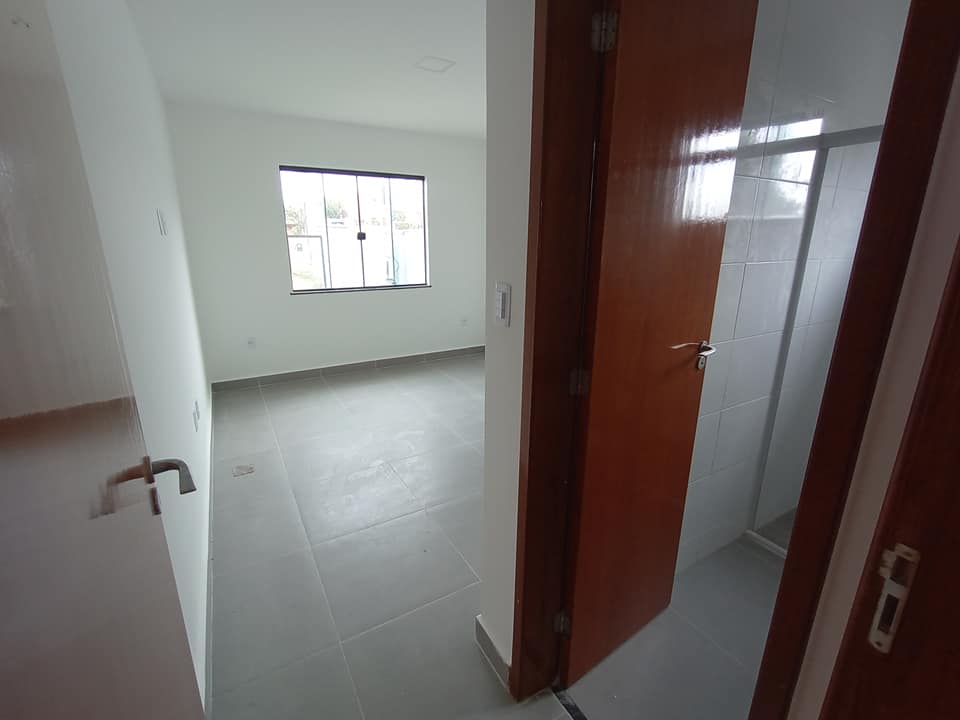 Casa à venda com 3 quartos, 100m² - Foto 11