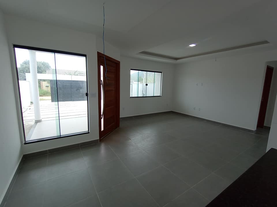 Casa à venda com 3 quartos, 100m² - Foto 5