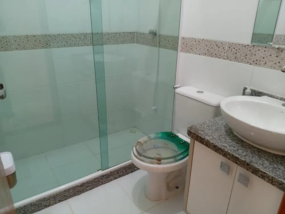 Casa, 2 quartos, 240 m² - Foto 1