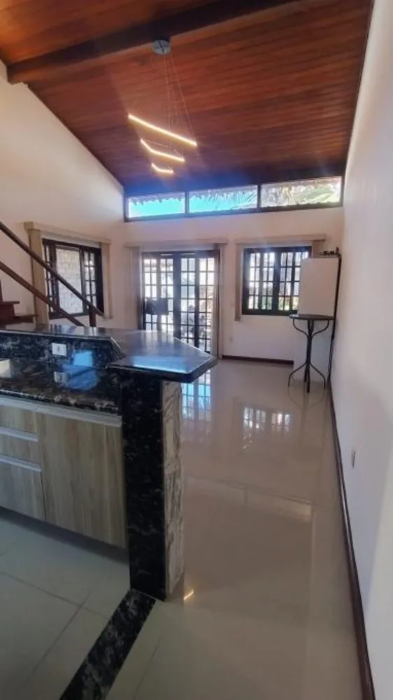 Casa, 3 quartos, 240 m² - Foto 11