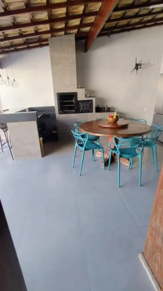 Casa, 3 quartos, 240 m² - Foto 2