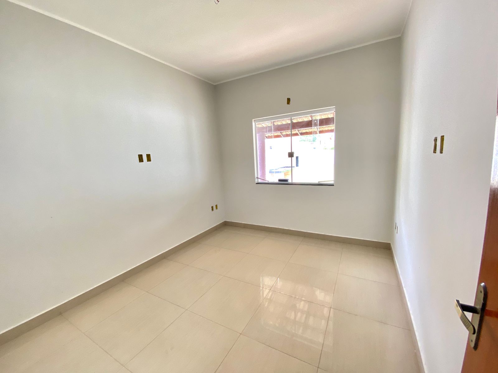 Casa à venda com 2 quartos, 75m² - Foto 12