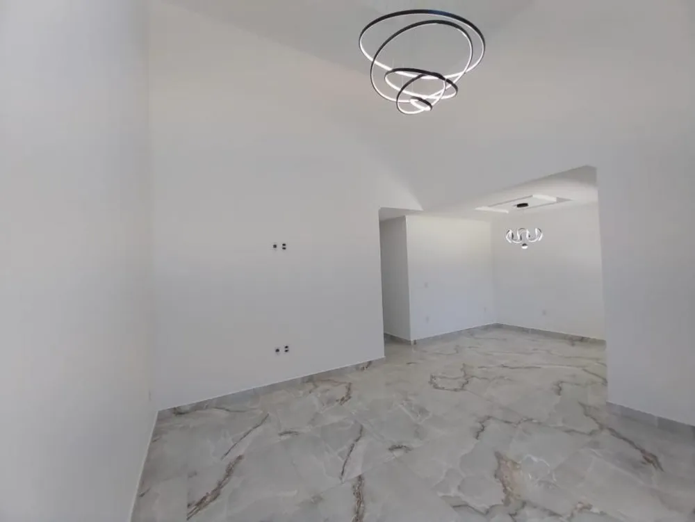 Casa, 3 quartos, 300 m² - Foto 2