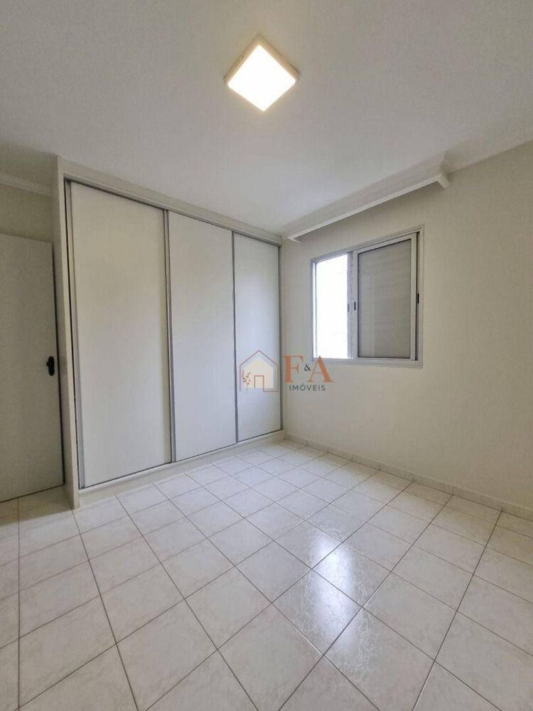 Apartamento à venda com 2 quartos, 54m² - Foto 5