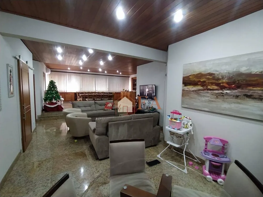 Apartamento, 4 quartos, 240 m² - Foto 1