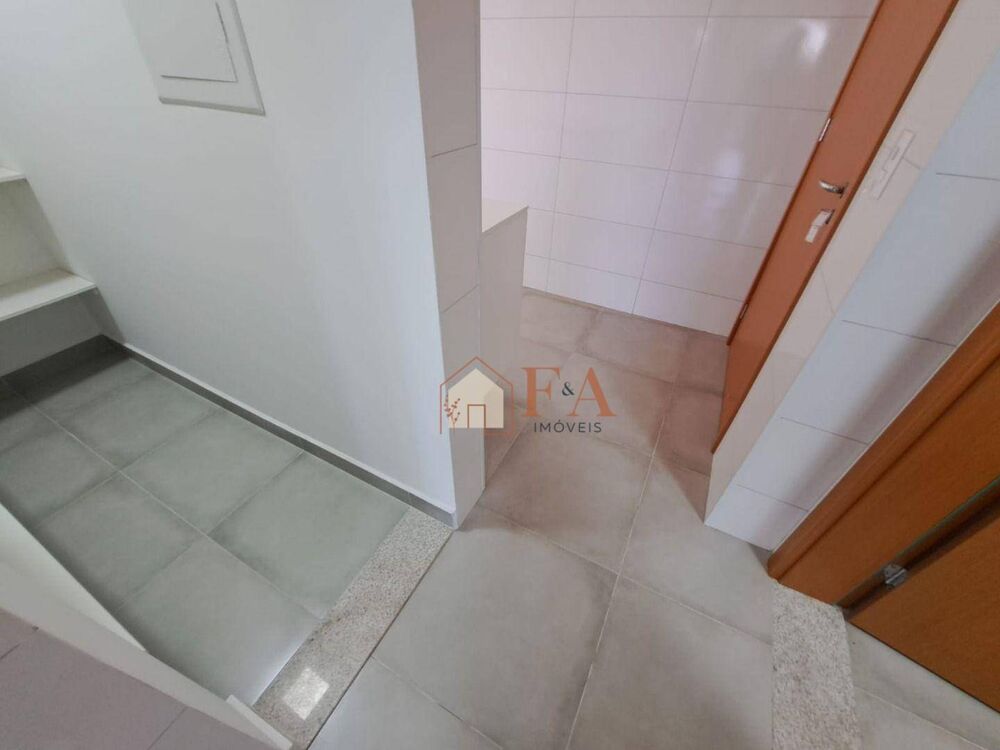 Apartamento, 3 quartos, 140 m² - Foto 3