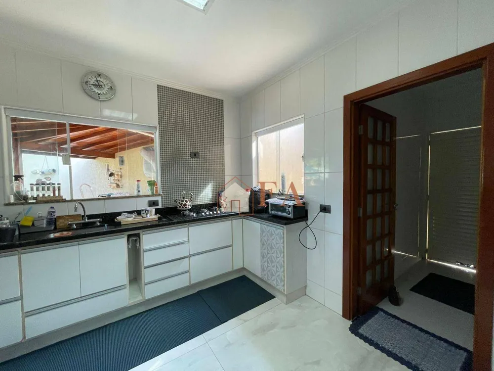 Casa, 3 quartos, 143 m² - Foto 3