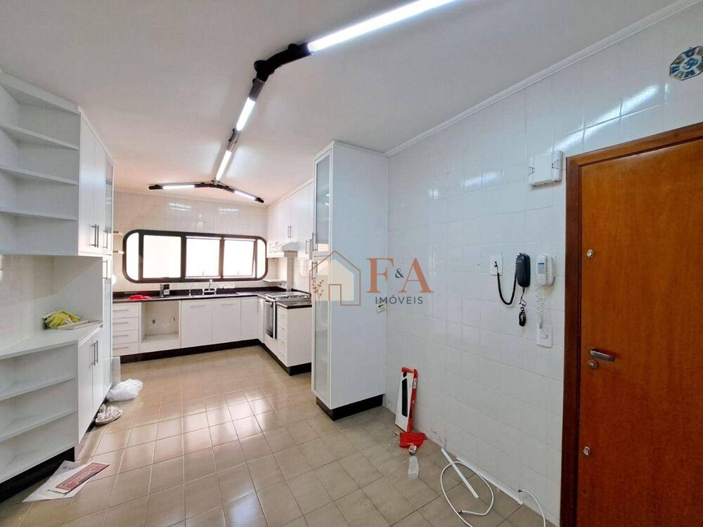 Apartamento, 3 quartos, 133 m² - Foto 3