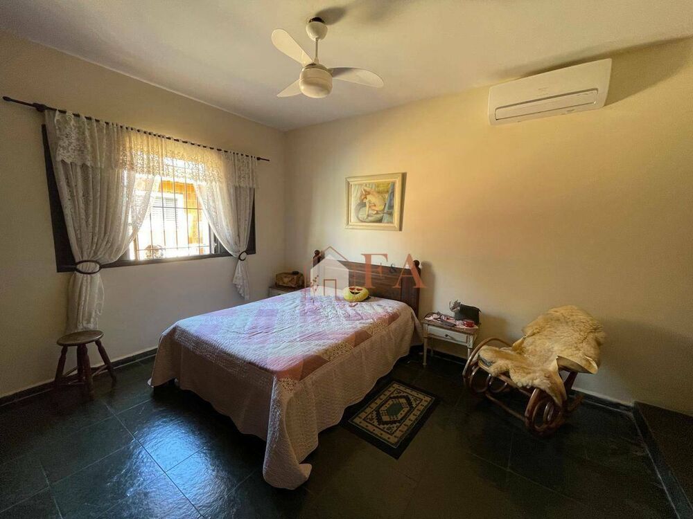 Casa, 3 quartos, 237 m² - Foto 28