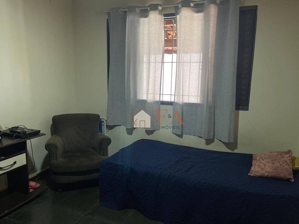 Casa, 3 quartos, 237 m² - Foto 33