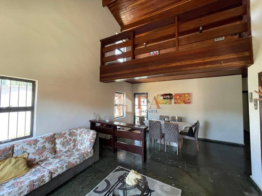 Casa, 3 quartos, 237 m² - Foto 38