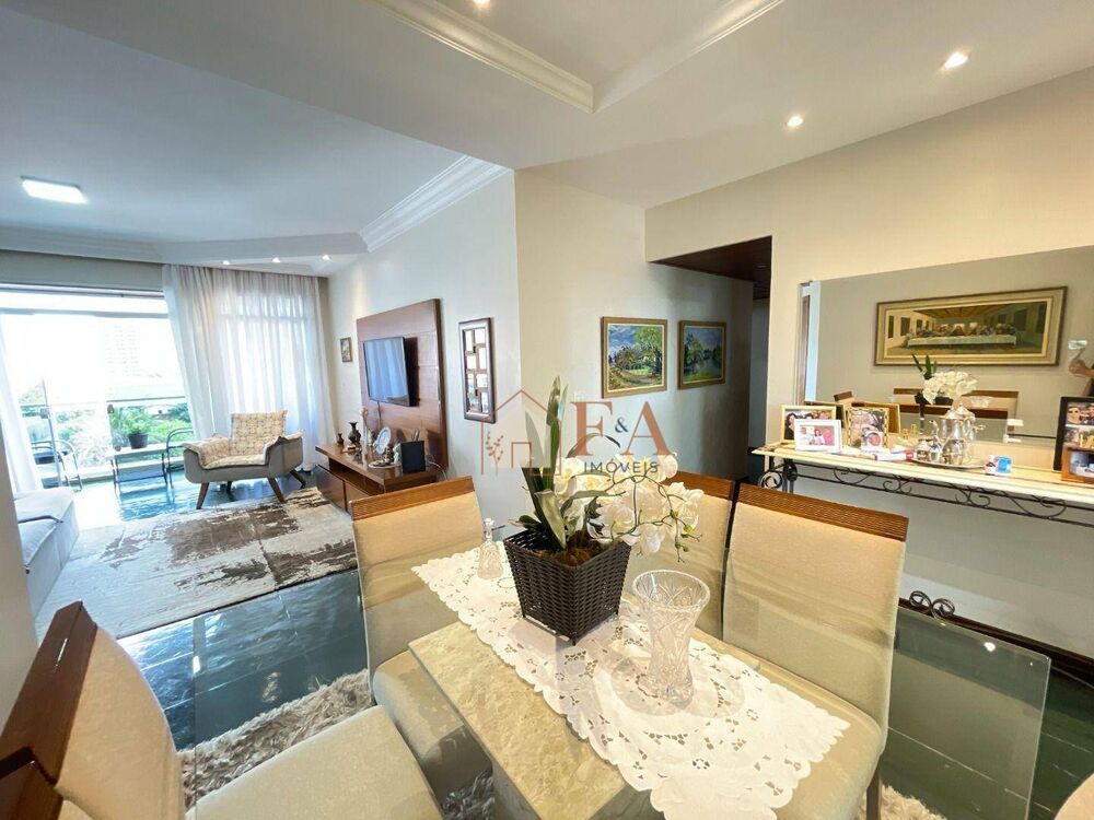 Apartamento à venda com 3 quartos, 142m² - Foto 4