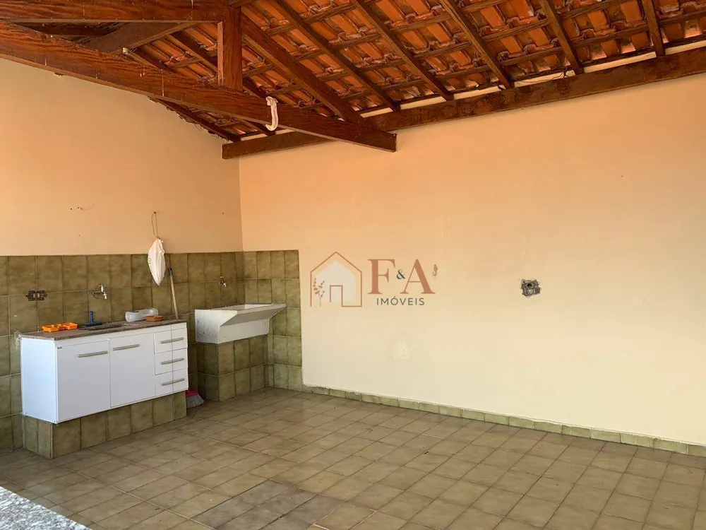 Casa, 4 quartos, 221 m² - Foto 3