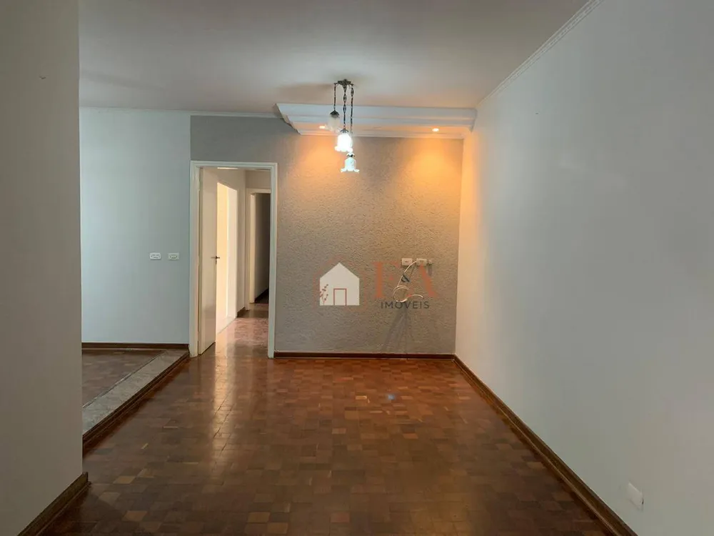 Casa, 4 quartos, 221 m² - Foto 1
