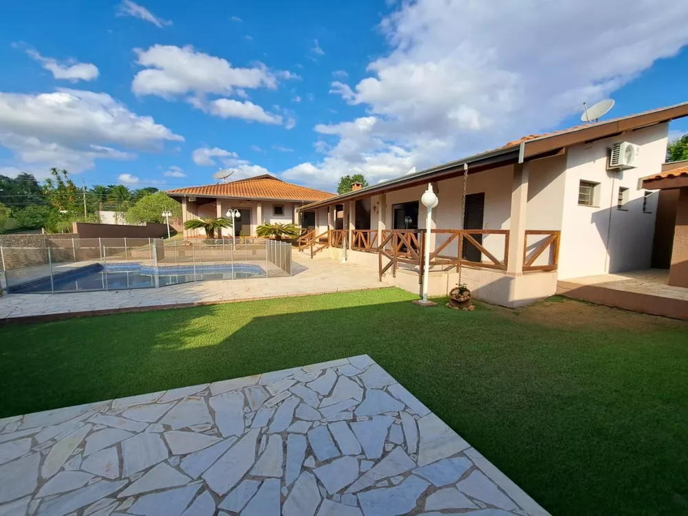 Casa de Condomínio à venda com 3 quartos, 294m² - Foto 1