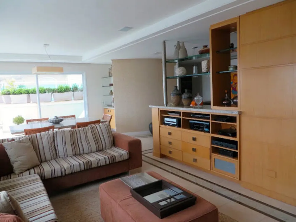 Cobertura, 3 quartos, 262 m² - Foto 3