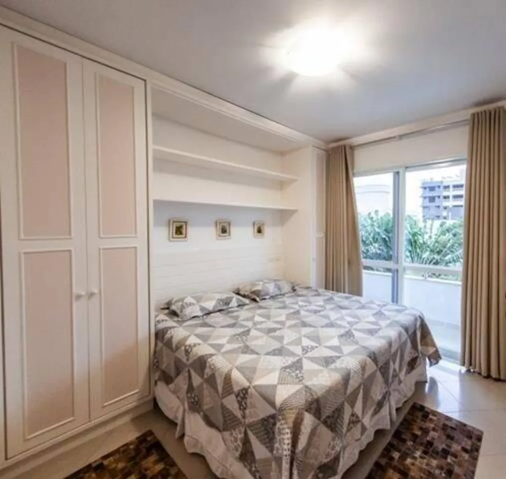 Casa, 7 quartos, 615 m² - Foto 3
