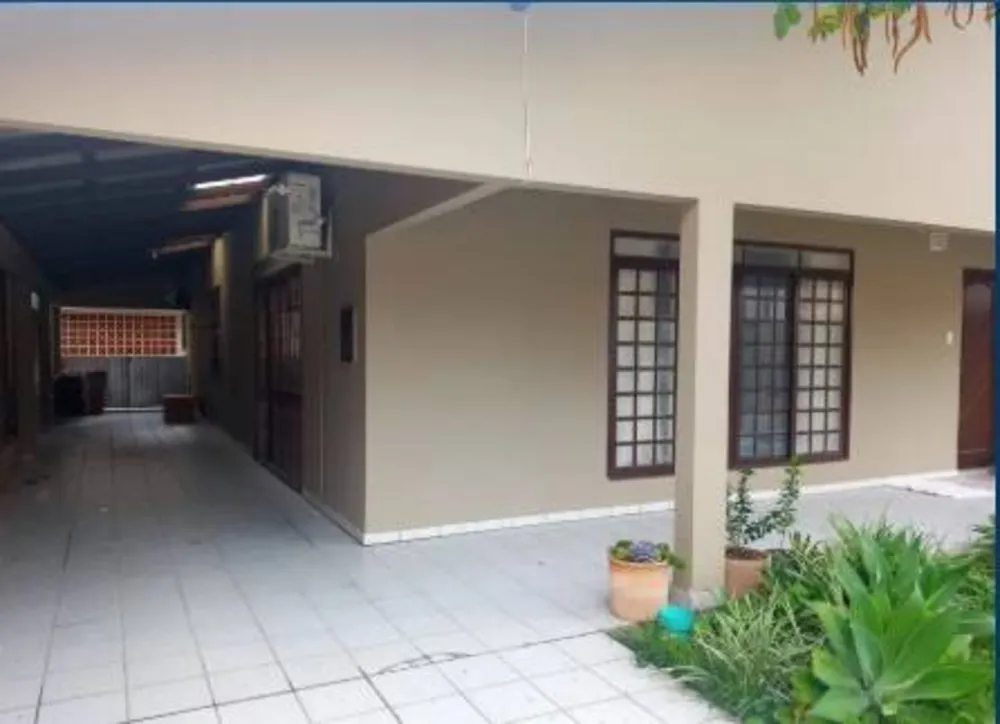 Casa, 4 quartos, 204 m² - Foto 3