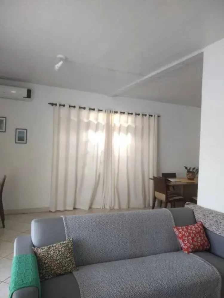Casa, 4 quartos, 204 m² - Foto 2