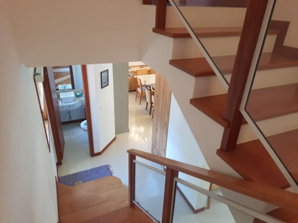 Casa, 3 quartos, 210 m² - Foto 2
