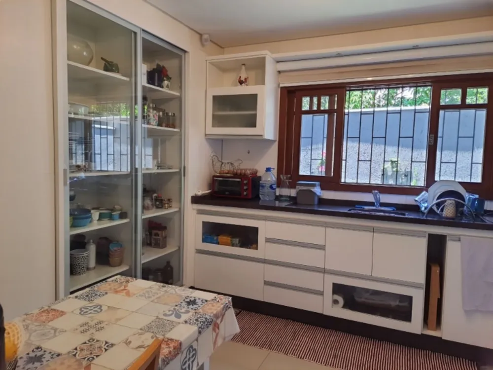 Casa, 3 quartos, 210 m² - Foto 7