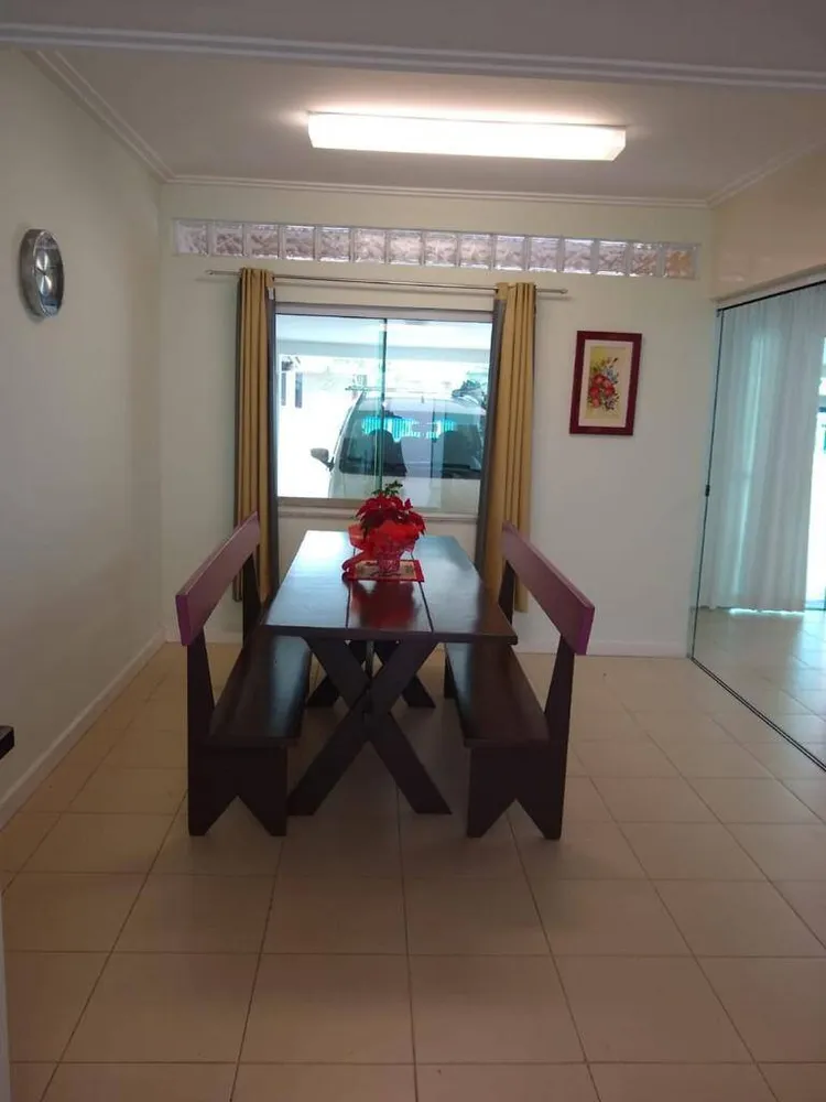 Casa, 5 quartos, 180 m² - Foto 3