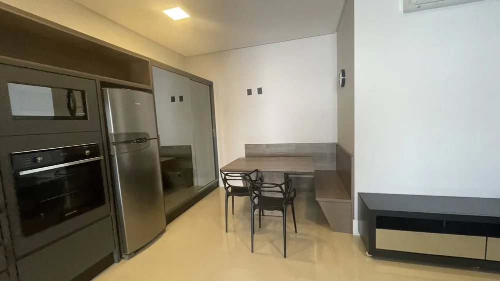 Apartamento, 3 quartos, 141 m² - Foto 1