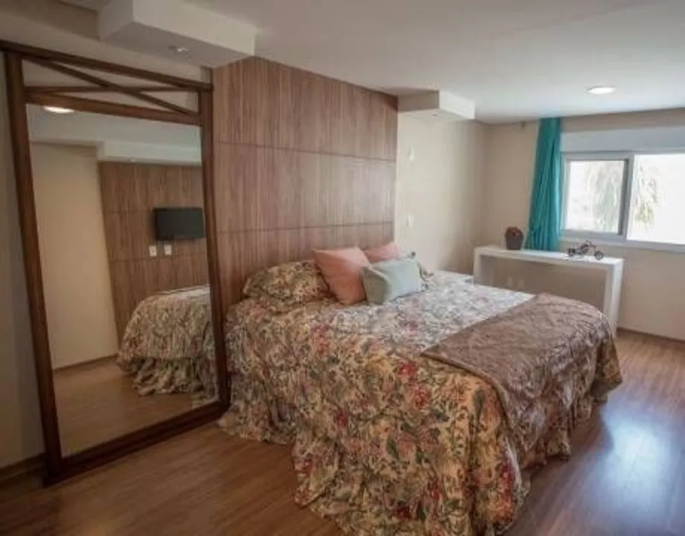 Casa, 5 quartos, 323 m² - Foto 4